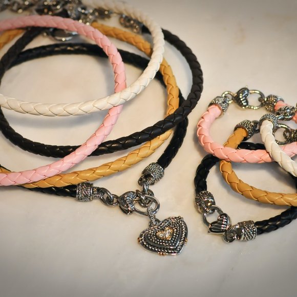 2PCS, LEATHER BRACELET WITH SILVER 2 SIDED HEART - Picture 9 of 9